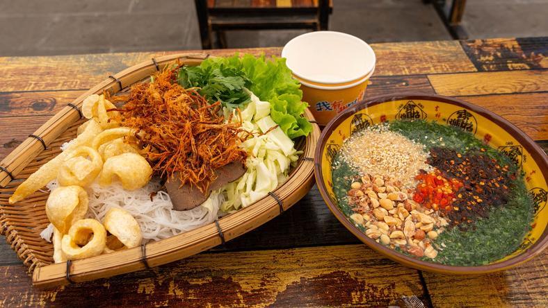 在云南吃一次苦,天灵盖都要被掀开